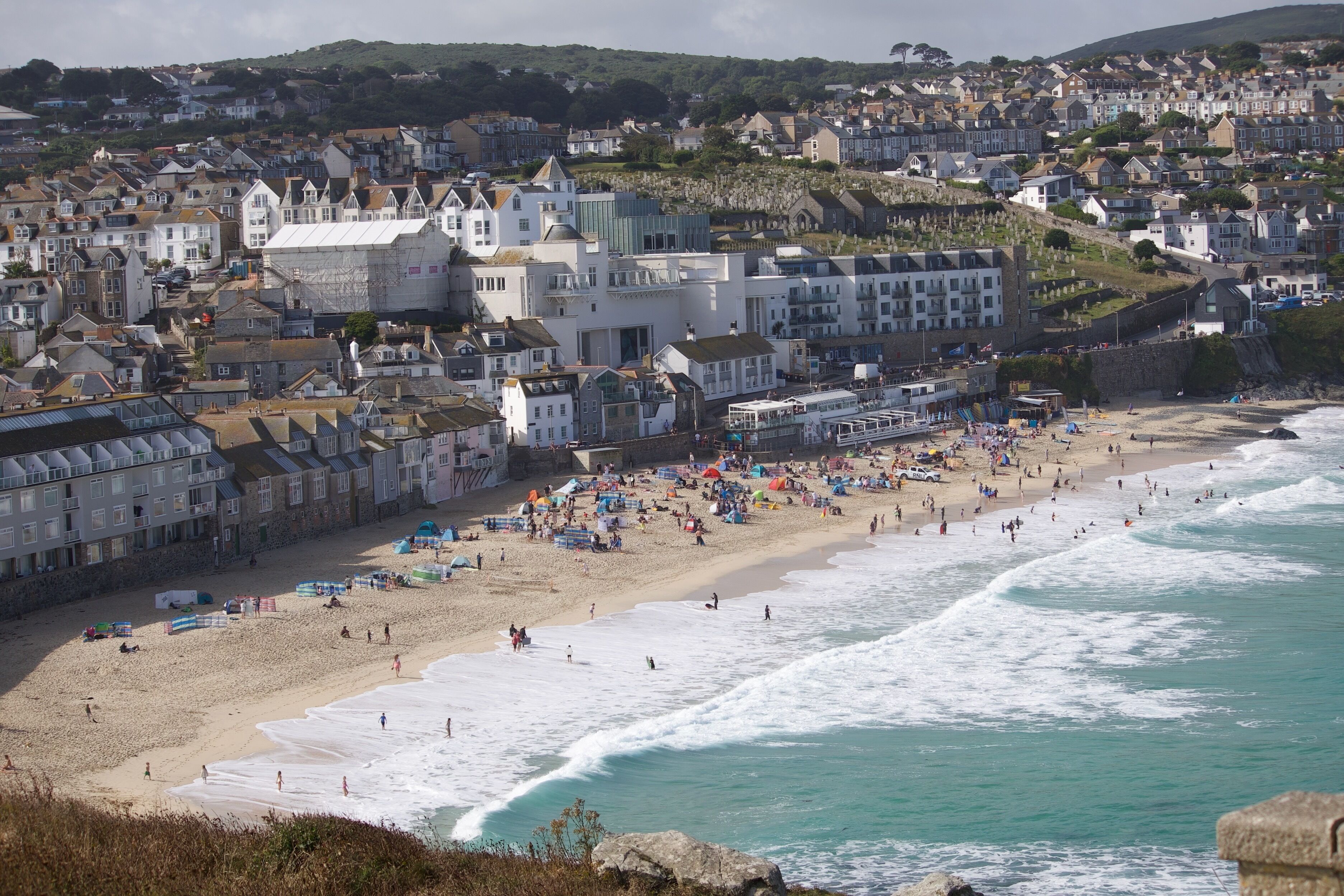 Beach nearby, sun-loungers