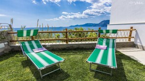 Property grounds - Casa Incanto - Seaview, Pool & Garden (Praiano)