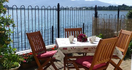 Luxury Apartment with Spectacular Mountain and Sea Views, The Quay, Dundrum