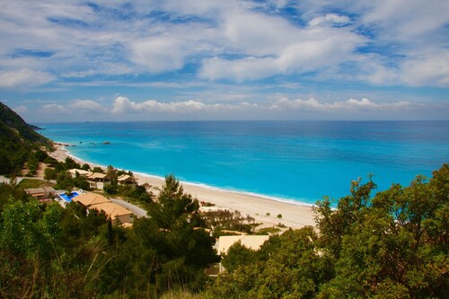 KATHISMA VILLA MARGAUX, Pool With Fabulous VIEWS & SUNSETS - Close to Beach