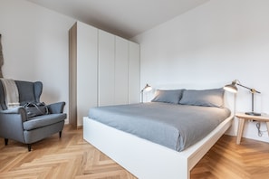 2 chambres, fer et planche à repasser, Wi-Fi gratuit, draps fournis