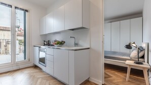 Uklassifisert bilde, 4 av 13, knapp