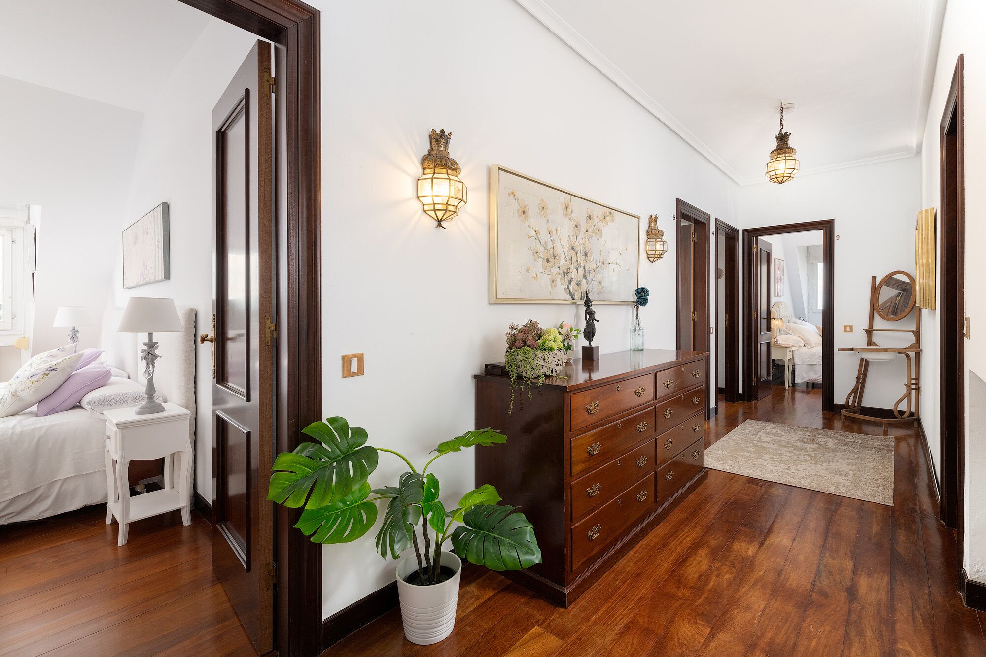 7 bedrooms, iron/ironing board, travel crib, free WiFi