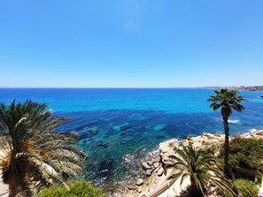 Beach/ocean view - Aparment, very first line of sea Coveta Fuma with stunning sea views (el campello)