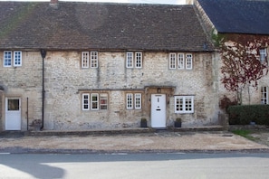 Esterni