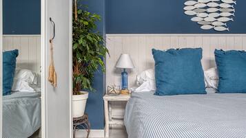 2 slaapkamers, een strijkplank/strijkijzer, gratis wifi, beddengoed