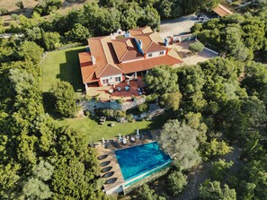 Exterior - St Antonio Arrabida-salt pool-Tennis-A/C -close to beaches-35 min lisbon (Azeitao)