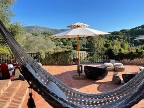 Property grounds - St Antonio Arrabida-salt pool-Tennis-A/C -close to beaches-35 min lisbon (Azeitao)