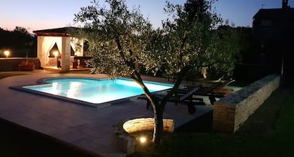 Peaceful Family House " Tedi " With heated pool !!!!