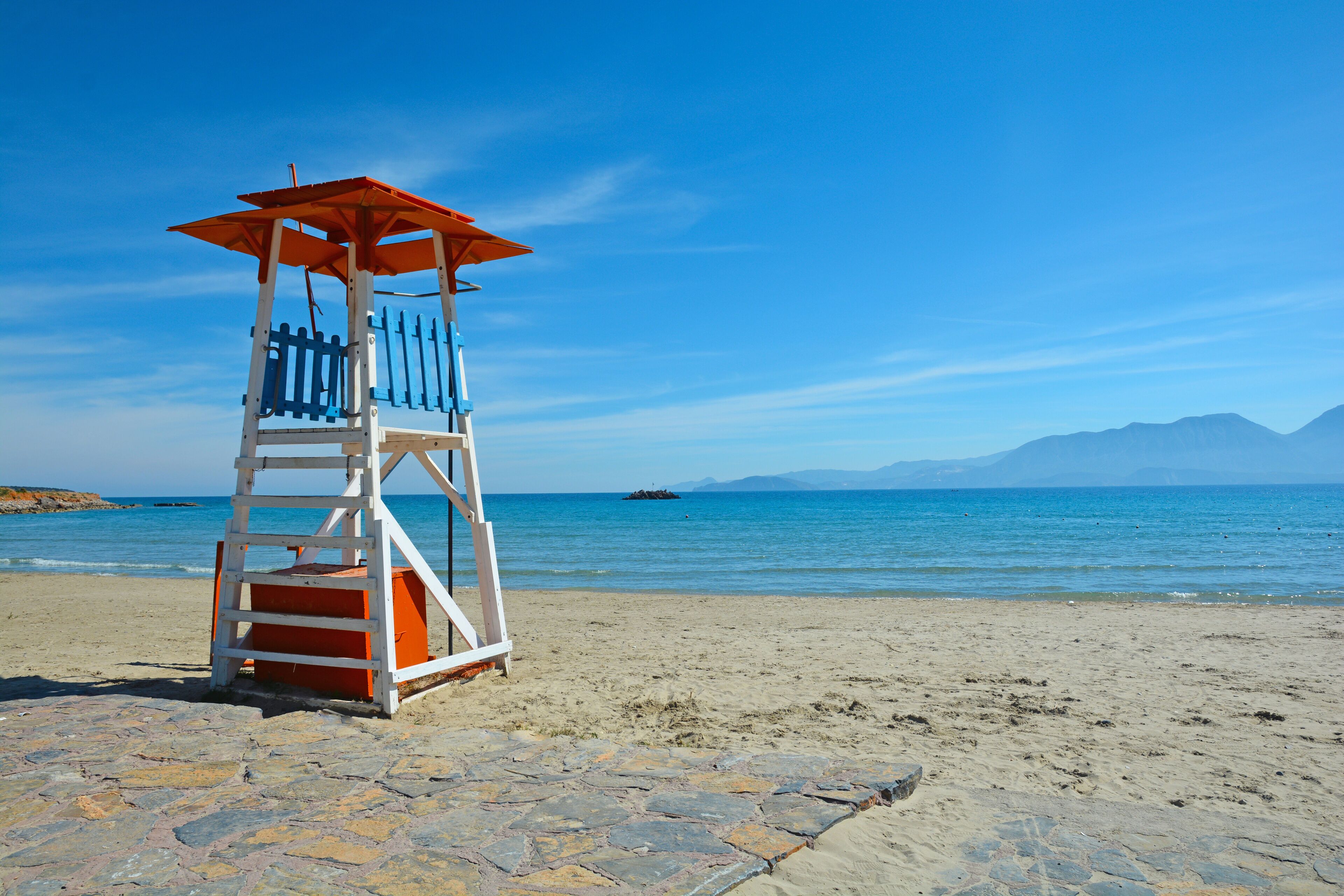 Beach nearby, beach towels