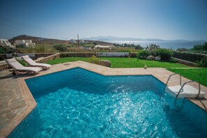 Piscina all'aperto