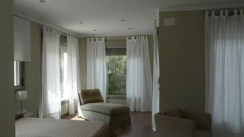 4 soveværelser, strygejern/strygebræt, gratis Wi-Fi, sengetøj