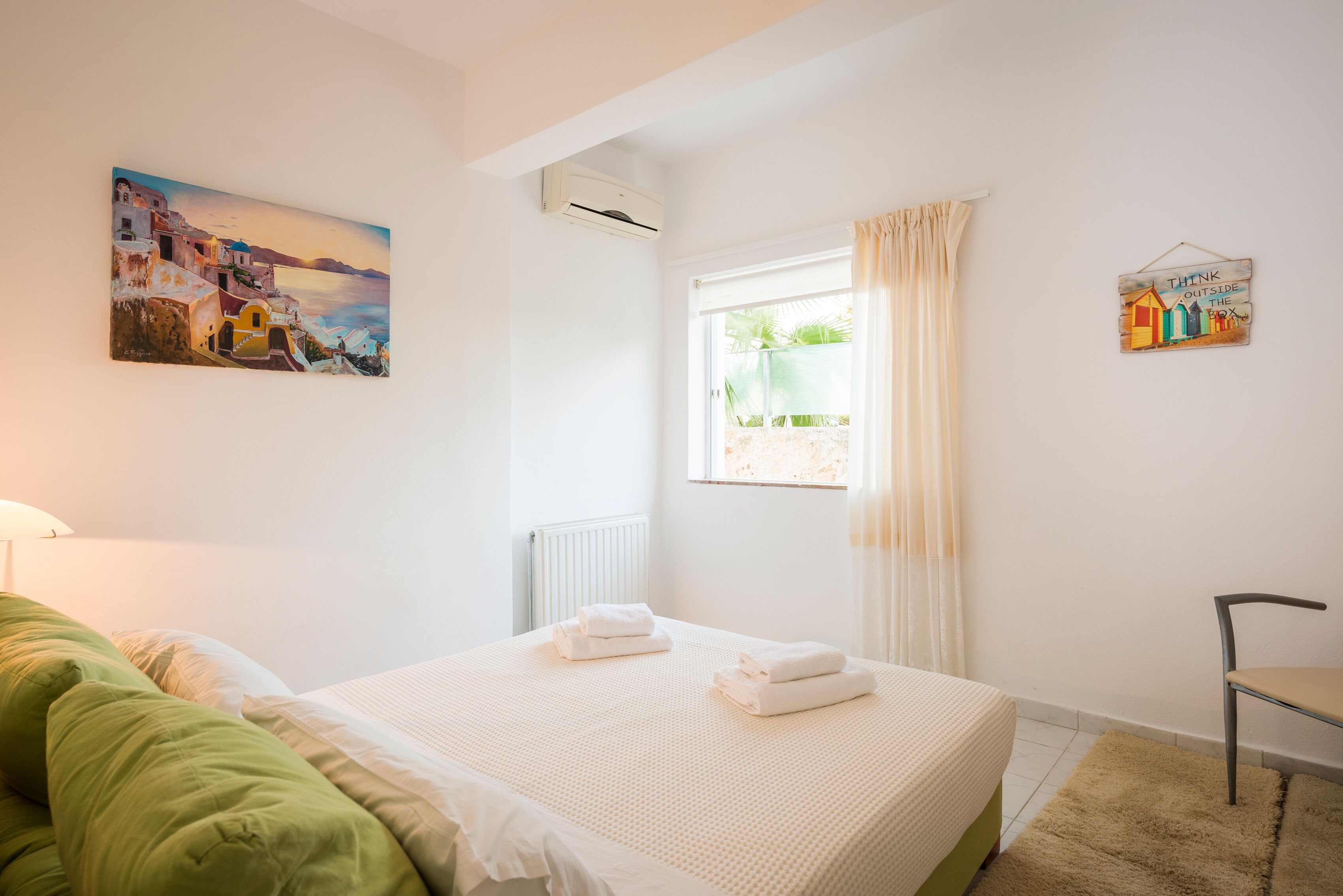 Great Family Villa /close to sea, shops and town