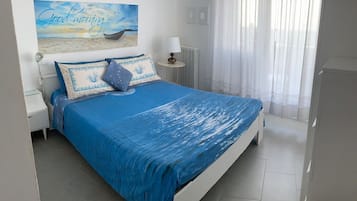 2 Schlafzimmer, Bügeleisen/Bügelbrett, Bettwäsche