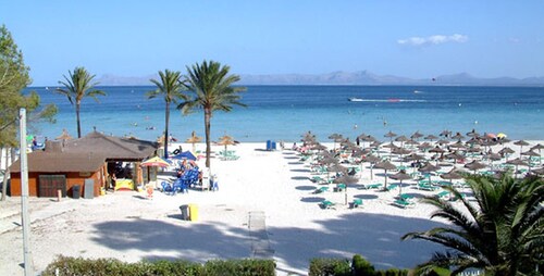 Erdgeschoss mit Garten und Grill, 5 Minuten vom Strand entfernt