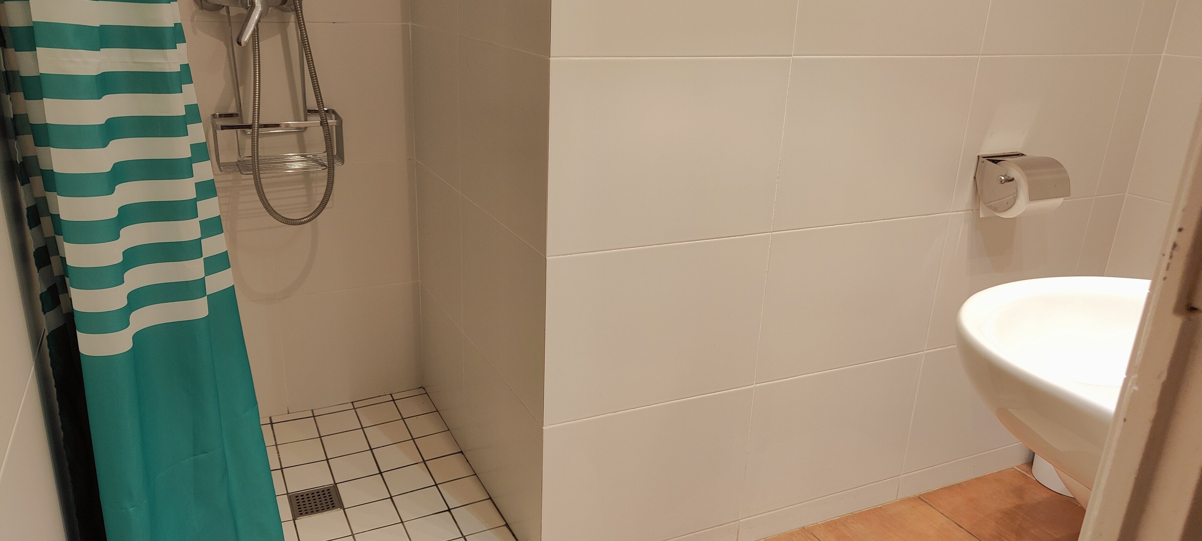 House with garden at 30 meters from the sand beach of la Fosca.