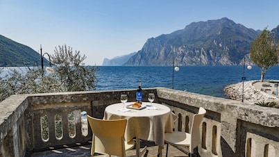 FRIDA - House Beust - apartment / studio - CENTRO TORBOLE