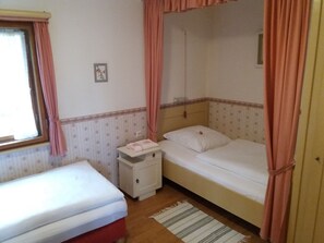 2 chambres, draps fournis