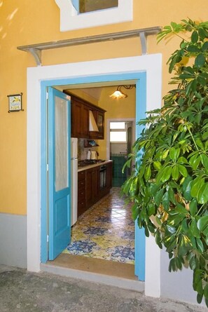 Kühlschrank, Ofen, Herdplatte, Toaster