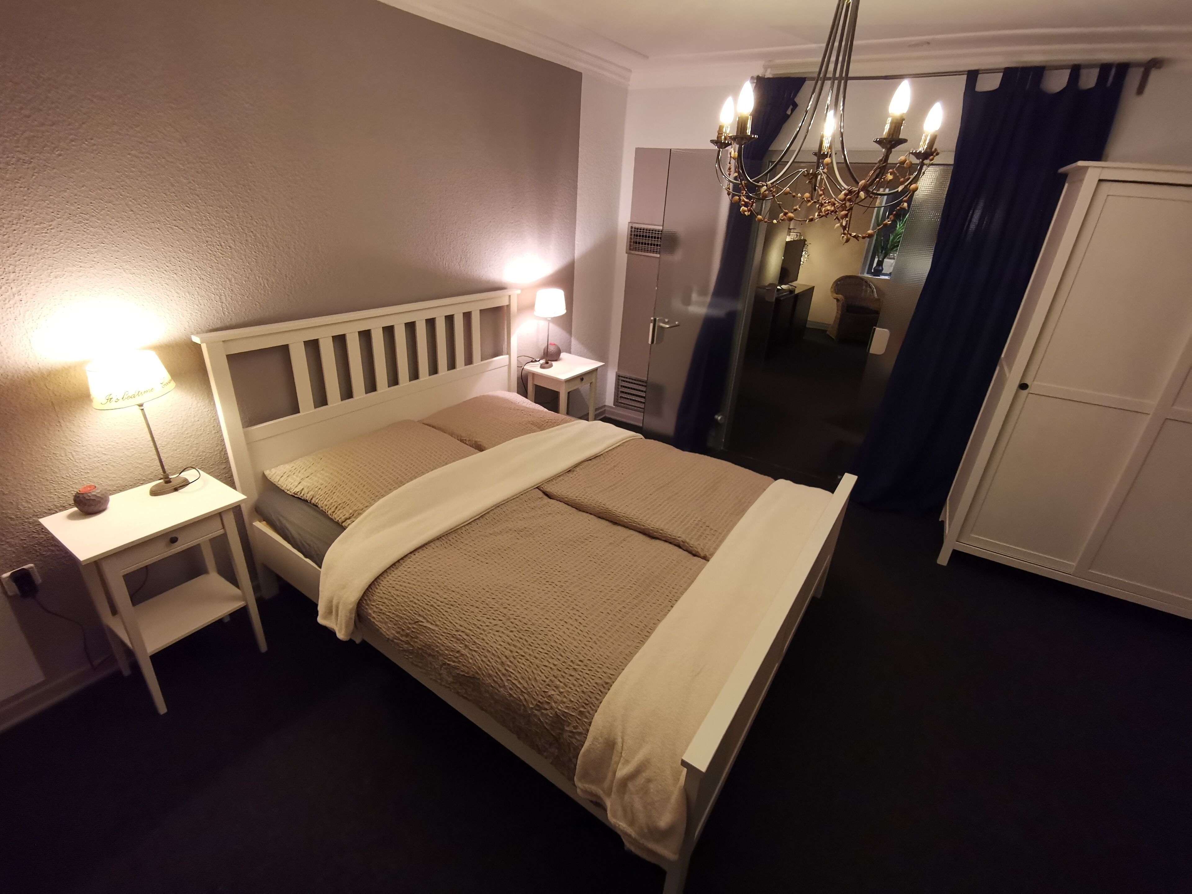 Spacious apartment with terrace (101 sqm.)  close to town (10 min train ride) in the open