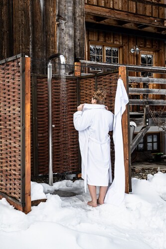 Manor Rocky Docky, historic building in a secluded location at the Niedersonthofner lake