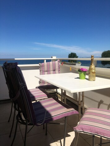Balkon mit uneingeschränktem Blick auf die Ostsee