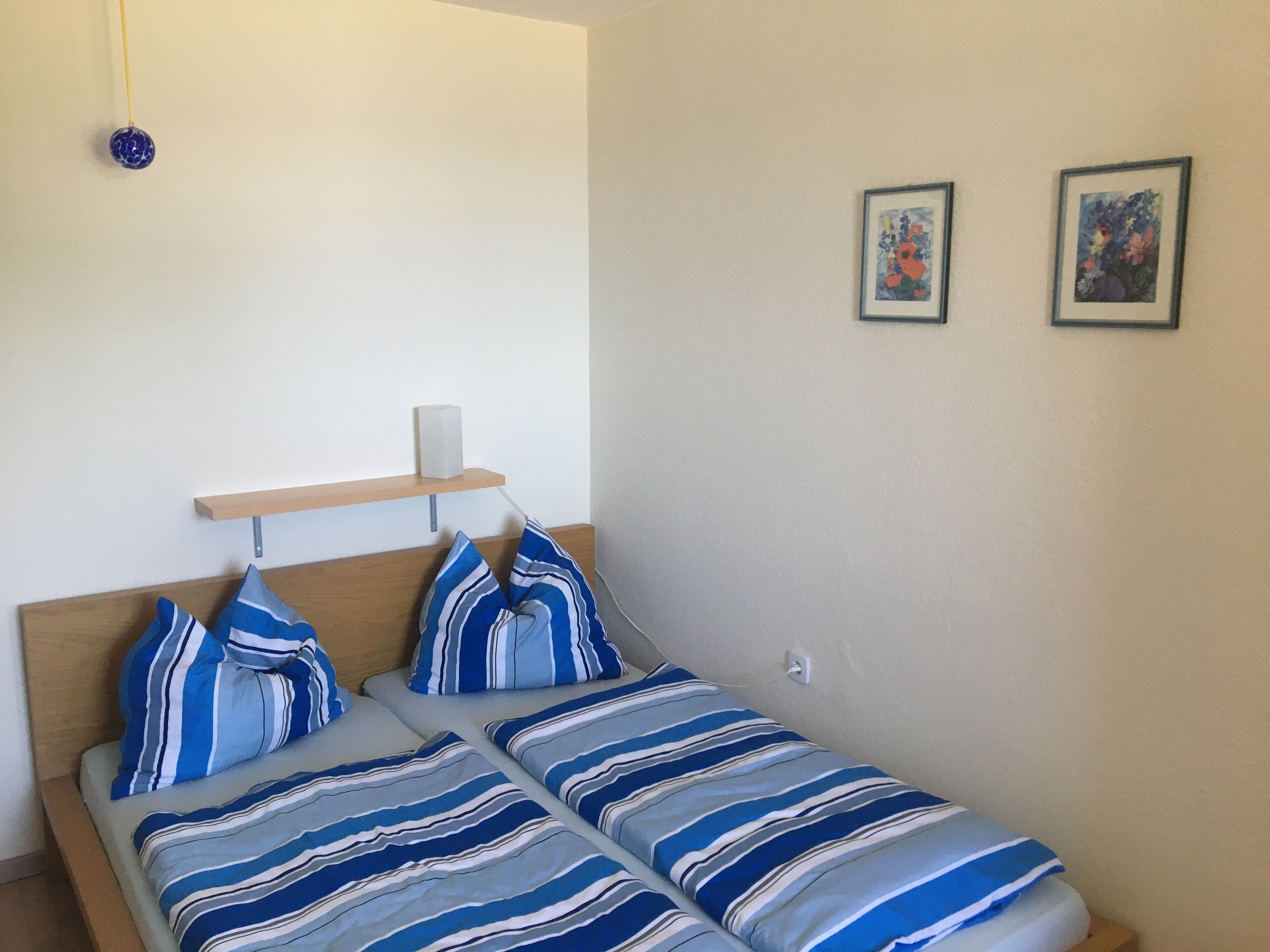 3 Schlafzimmer, Schreibtisch, kostenloses WLAN, Bettwäsche