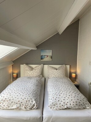 2 Schlafzimmer, Reisekinderbett, WLAN