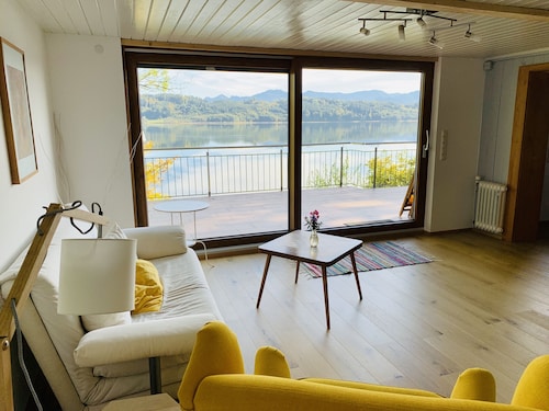 Fantastic chalet on Lake Simssee - lake and mountain views in Upper Bavaria