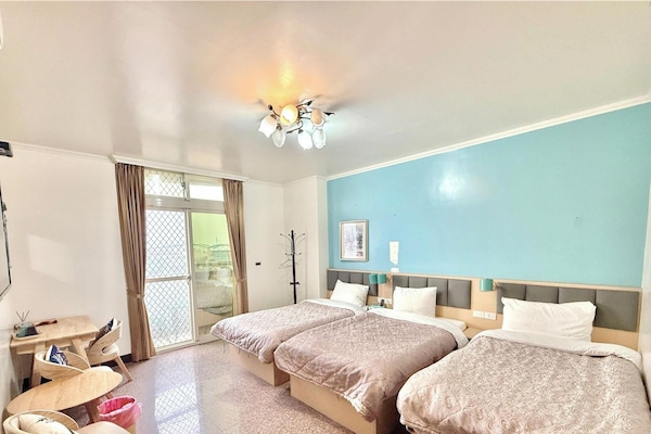 Standard Triple Room, 3 Twin Beds | Desk, laptop workspace, blackout drapes, WiFi (free)
