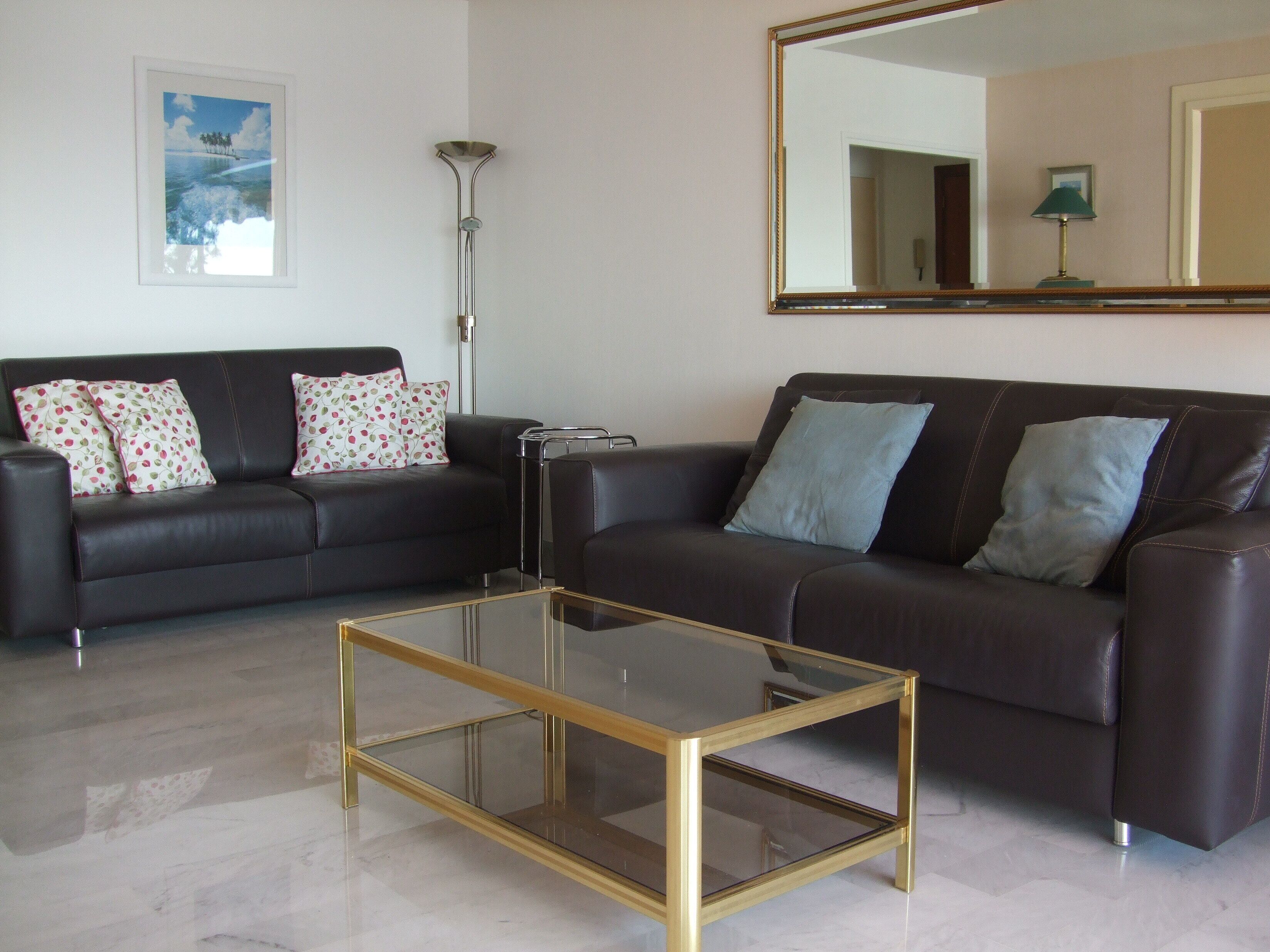 Luxury apartment, stunning sea, coastal and mountain views,swimming pool,terrac