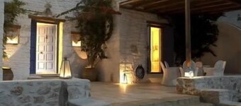 Villa 'Lygeia' med havutsikt, 3 soverom, soveplass til 8, basseng, grill