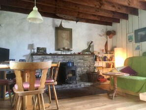 電視、書籍、音響