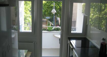 Luxury, central, quiet 107qm-apartment