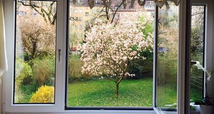 Luxury, central, quiet 107qm-apartment