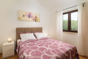 2 camere, ferro/asse da stiro, culla da viaggio, Wi-Fi gratuito