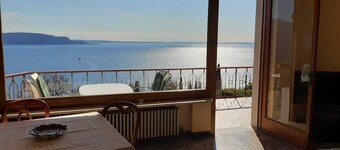 Romantisk villa med en fantastisk udsigt over Gardasøen