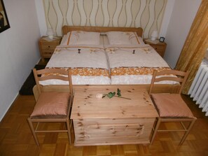 2 Schlafzimmer, Bügeleisen/Bügelbrett, WLAN, Bettwäsche