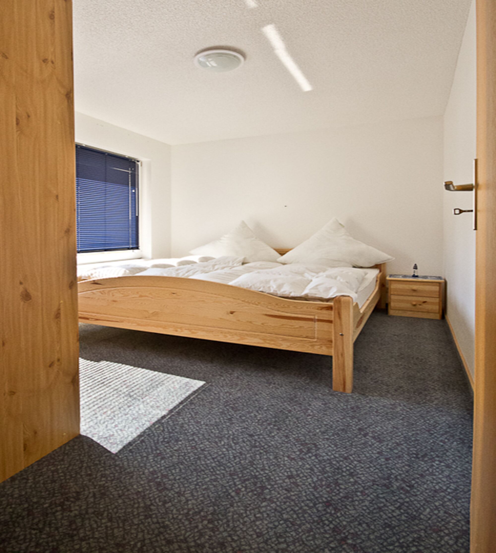 Idyllic holiday home in the nature near the lake (NO. 2)