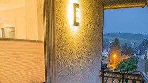 Uklassifisert bilde, 4 av 9, knapp