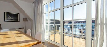 Admiralskoje, luxurious duplex apartment centrally and close to the beach in Warnemünde