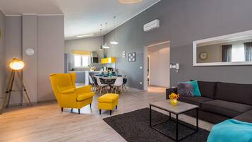 Smart TV, fireplace, foosball, table tennis