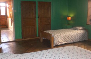 2 camere, ferro/asse da stiro, Wi-Fi, lenzuola