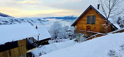 Beau STUDIO (27 m2)  SAINT LARY SOULAN,  à 200m des Pistes, classé 2 * : 4 pers