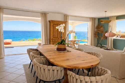 FÜSSE IM WASSER Villa REVE klassifiziert als 5 * Private Beach Pool Heliport Sauna Spa