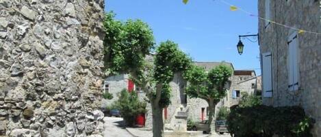 Overnatningsstedets område