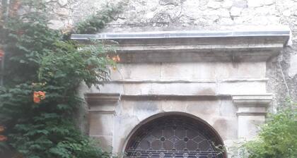 Cozy cottage in the village of 4 Tours