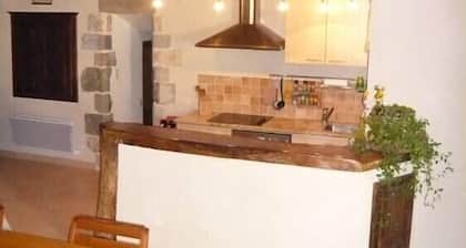 Cozy cottage in the village of 4 Tours