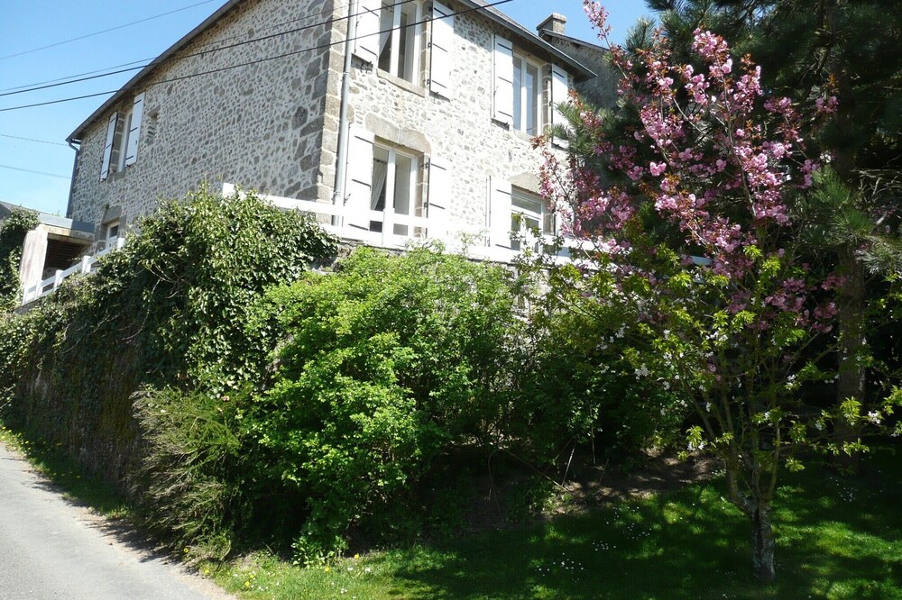 Old Rectory charming 19th Augères Creuse