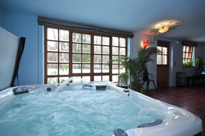 Interior - Charming holiday cottage in Hautes Vosges: Tourism and Handicap Label (Storckensohn)